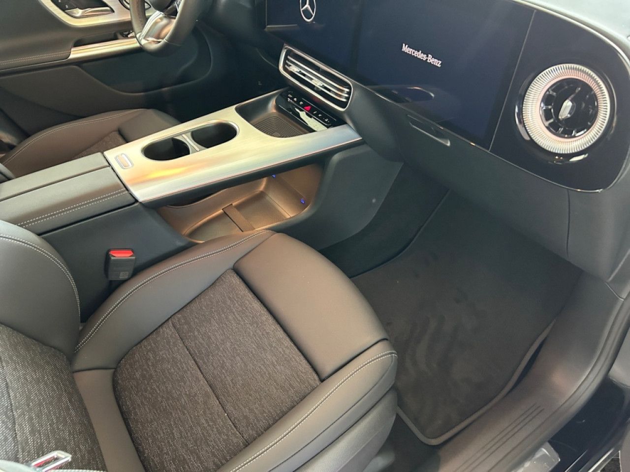Mercedes-Benz GLB – Bild 6