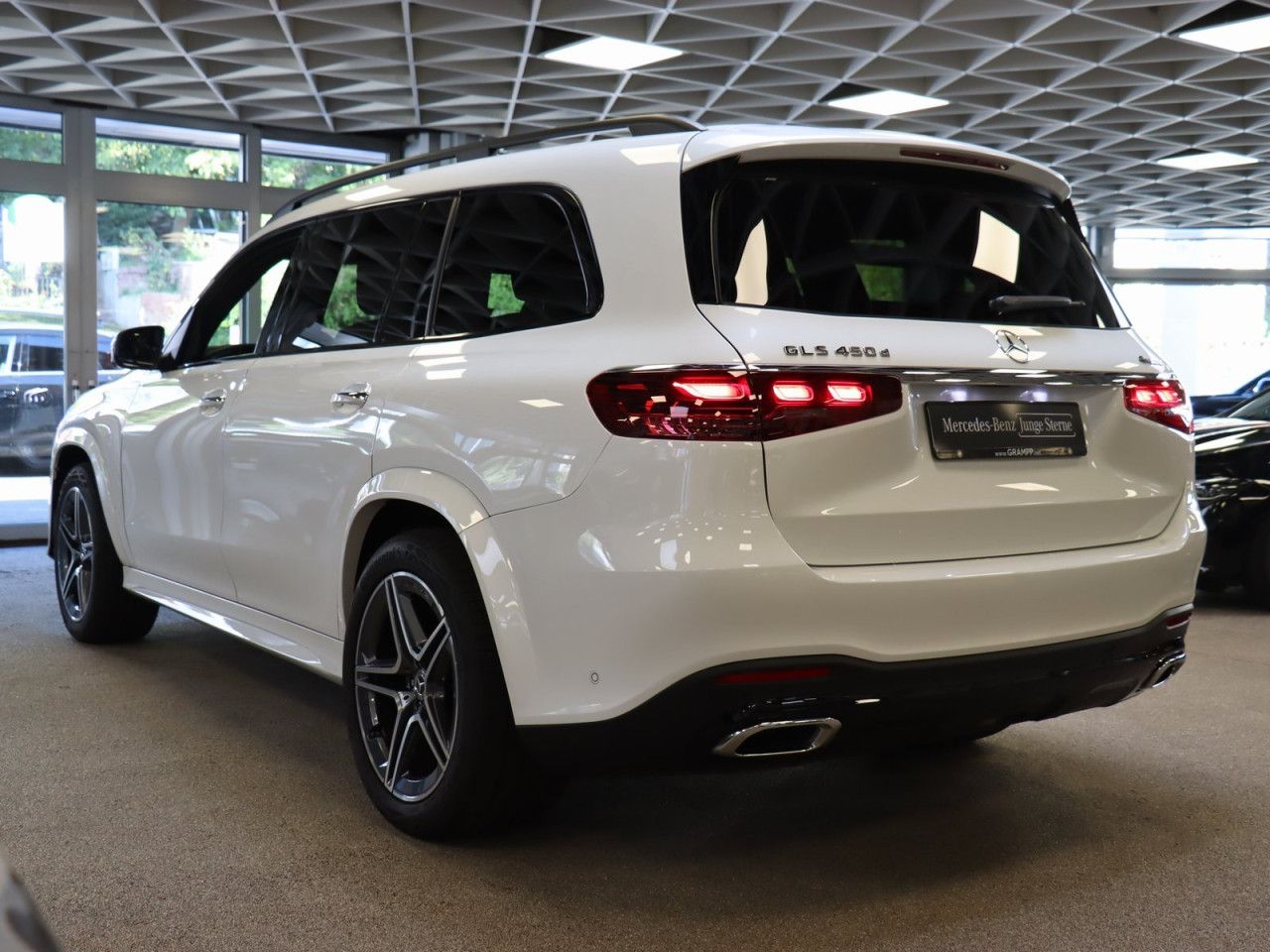 Mercedes-Benz GLS – Bild 12