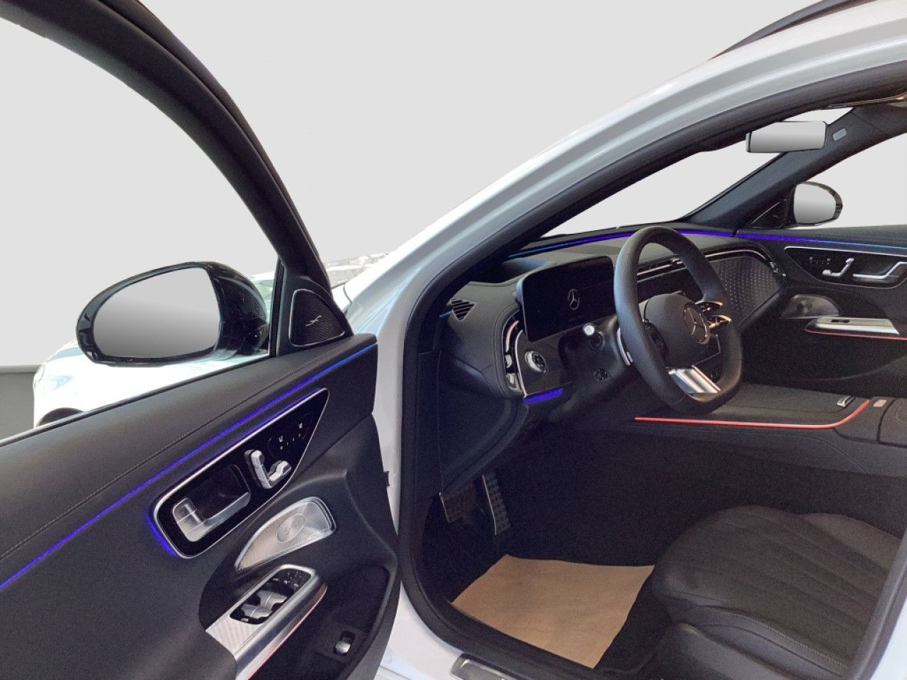 Mercedes-Benz E-Klasse – Bild 13