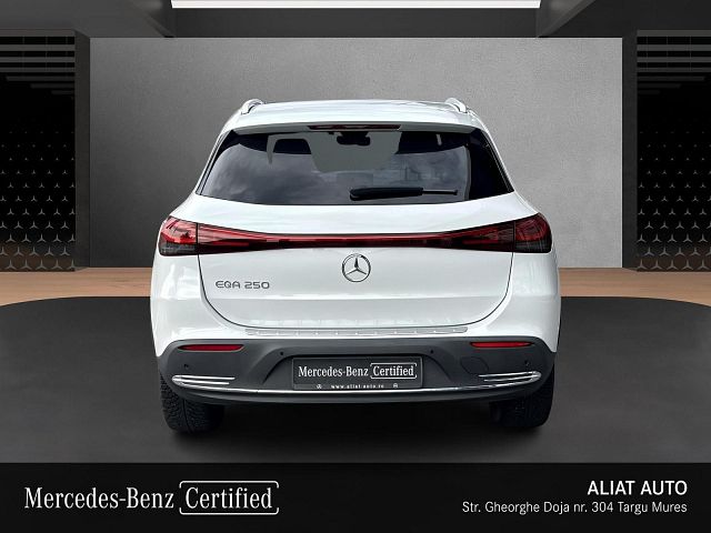 MERCEDES-BENZ EQA 2023 — imagine 4