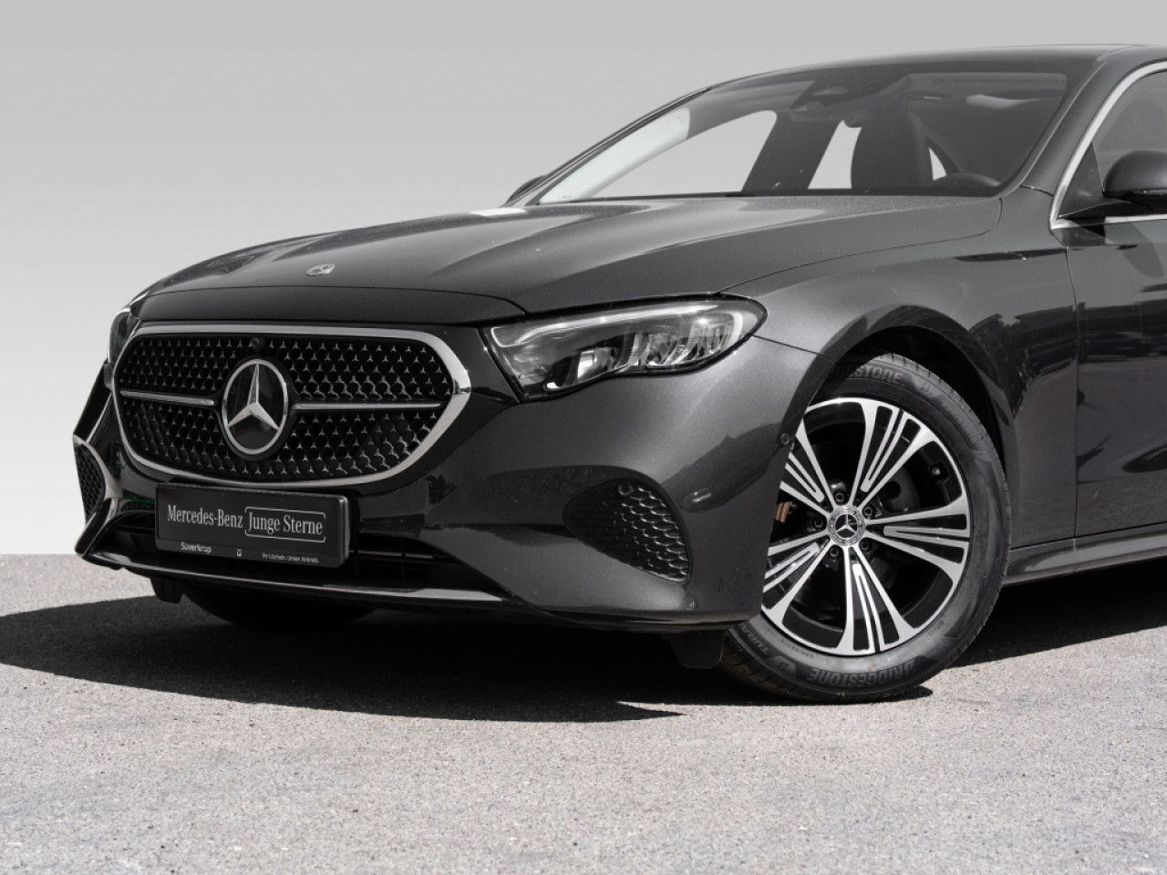 Mercedes-Benz E-Klasse – Bild 3