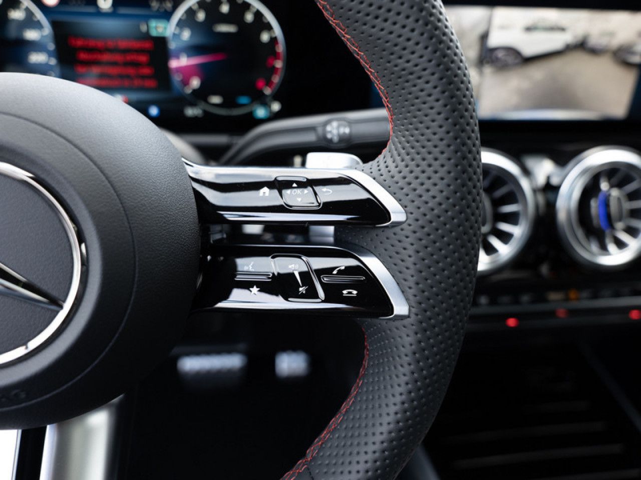 Mercedes-Benz GLA – Bild 17