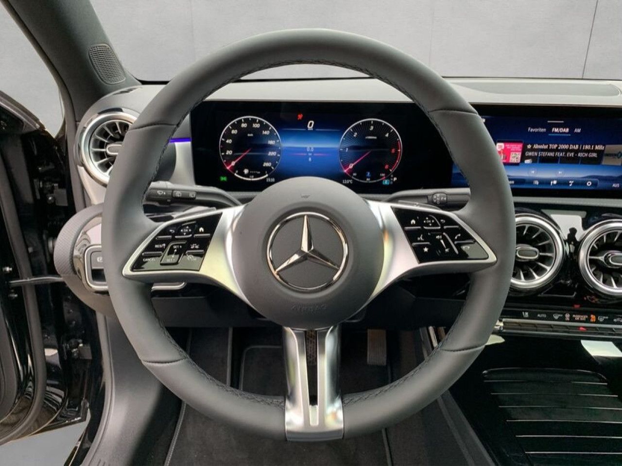 Mercedes-Benz A-Klasse – Bild 11