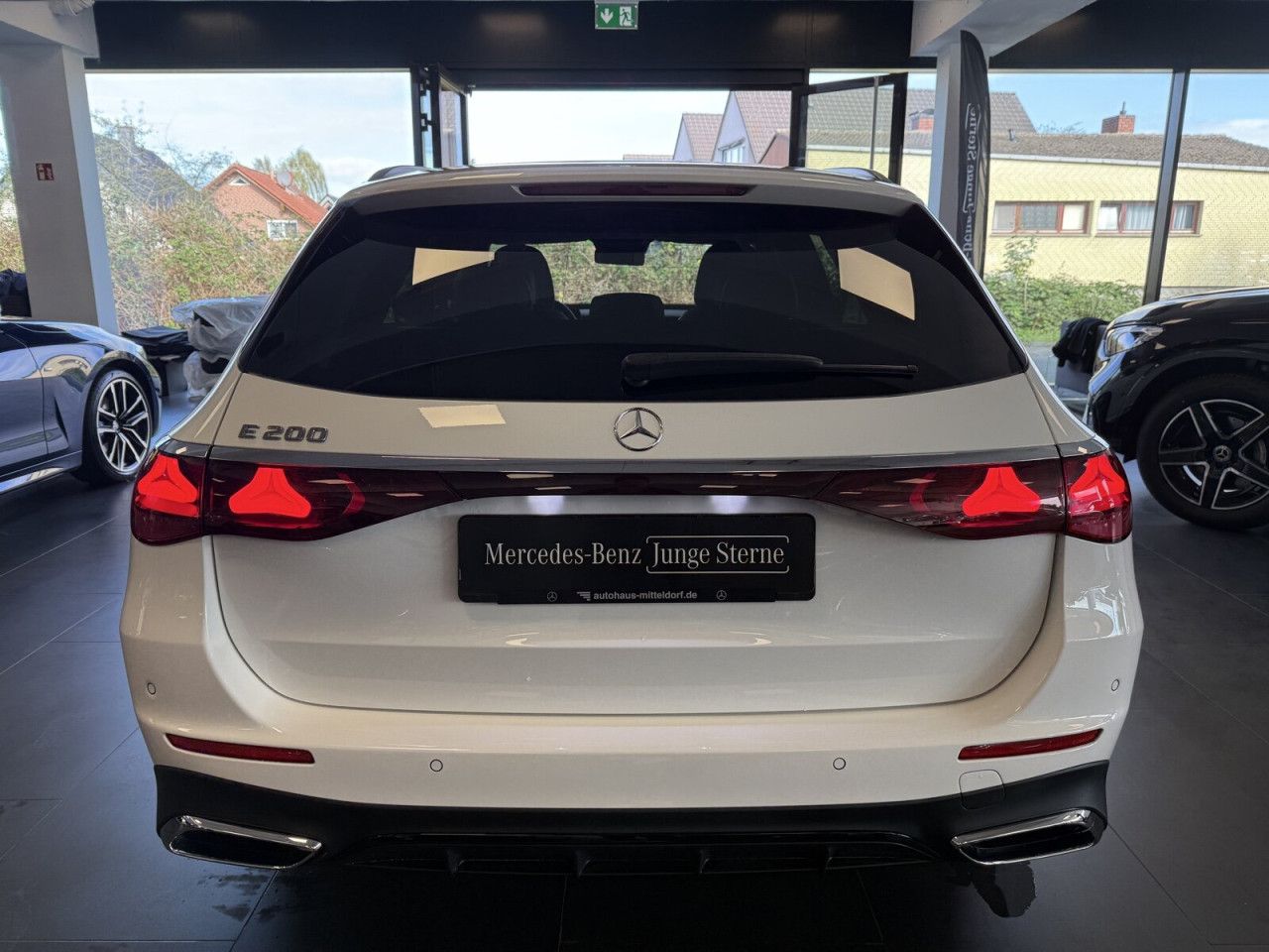 Mercedes-Benz E-Klasse – Bild 21