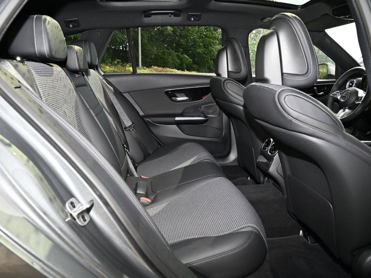 Mercedes-Benz C-Klasse – Bild 9