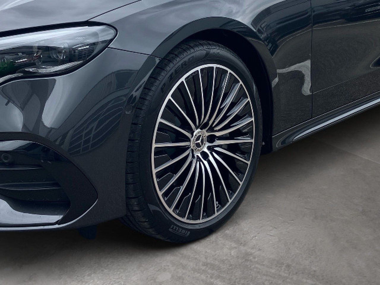 Mercedes-Benz E-Klasse – Bild 6