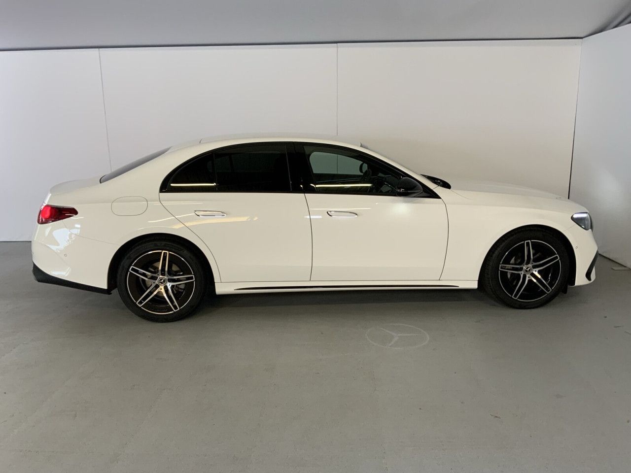 Mercedes-Benz E-Klasse – Bild 4