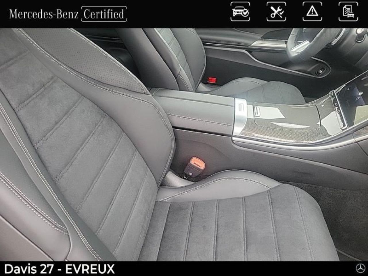 Photo du v&eacute;hicule 13 / 17