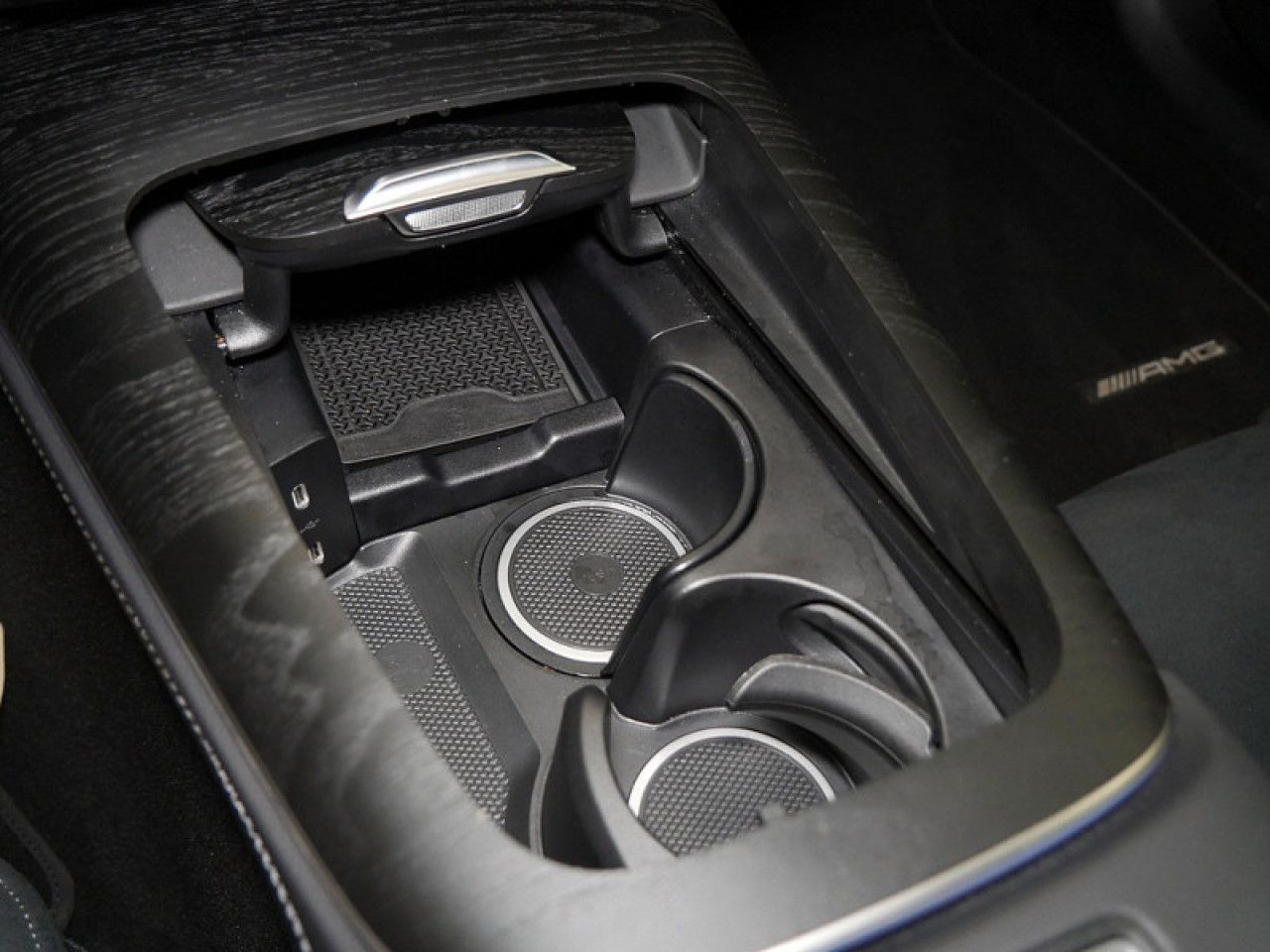 Mercedes-Benz E-Klasse – Bild 19