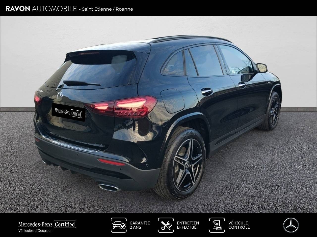 Photo du v&eacute;hicule 2 / 18