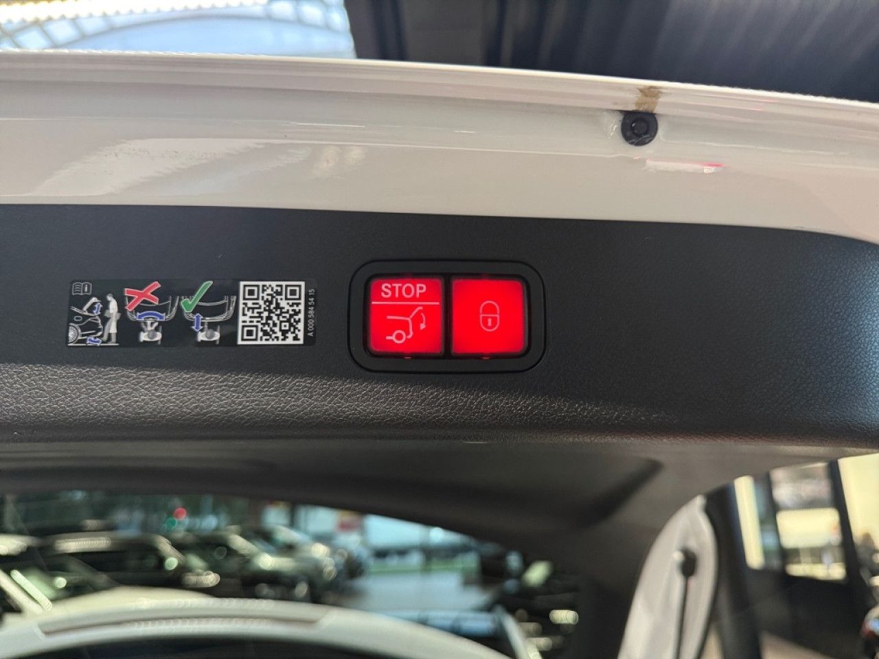 Mercedes-Benz E-Klasse – Bild 21