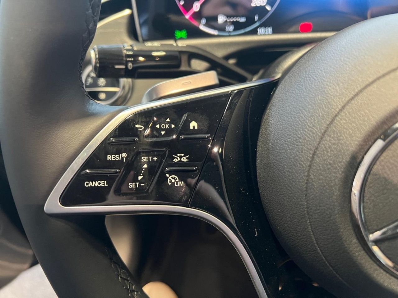 Mercedes-Benz E-Klasse – Bild 18