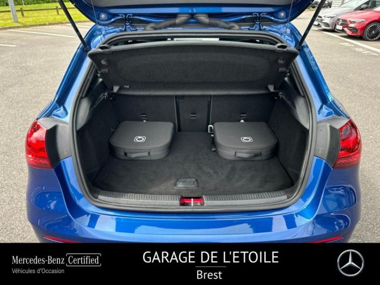 Photo du v&eacute;hicule 12 / 18