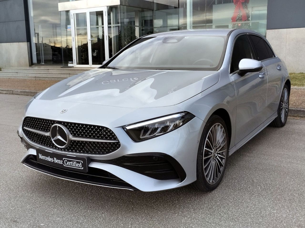 Imagem do ve&iacute;culo 1 / 12