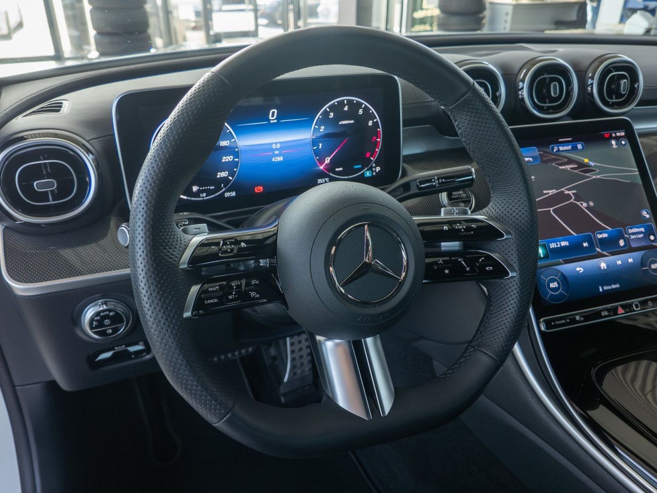 Mercedes-Benz C-Klasse – Bild 12