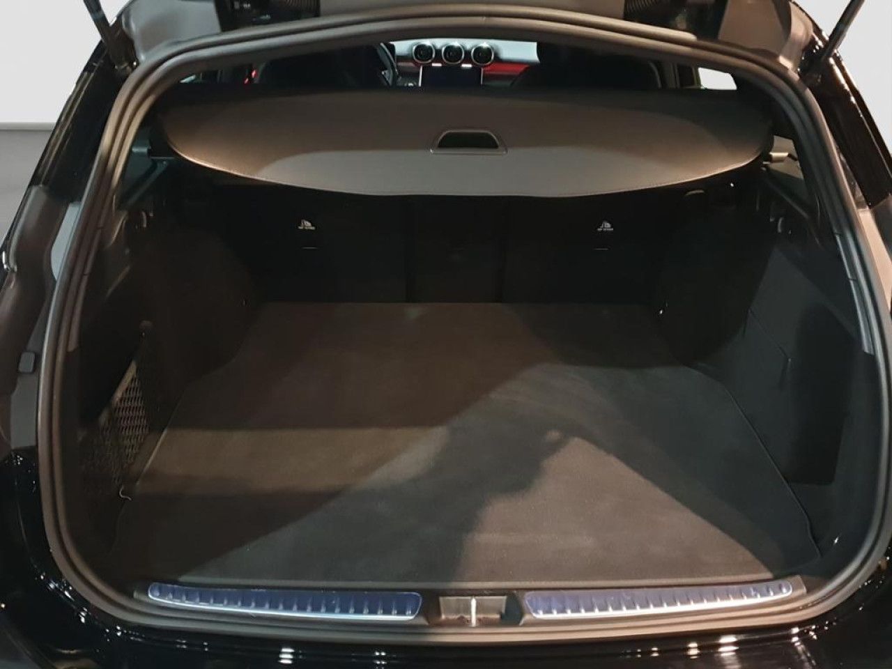 Mercedes-Benz C-Klasse – Bild 14