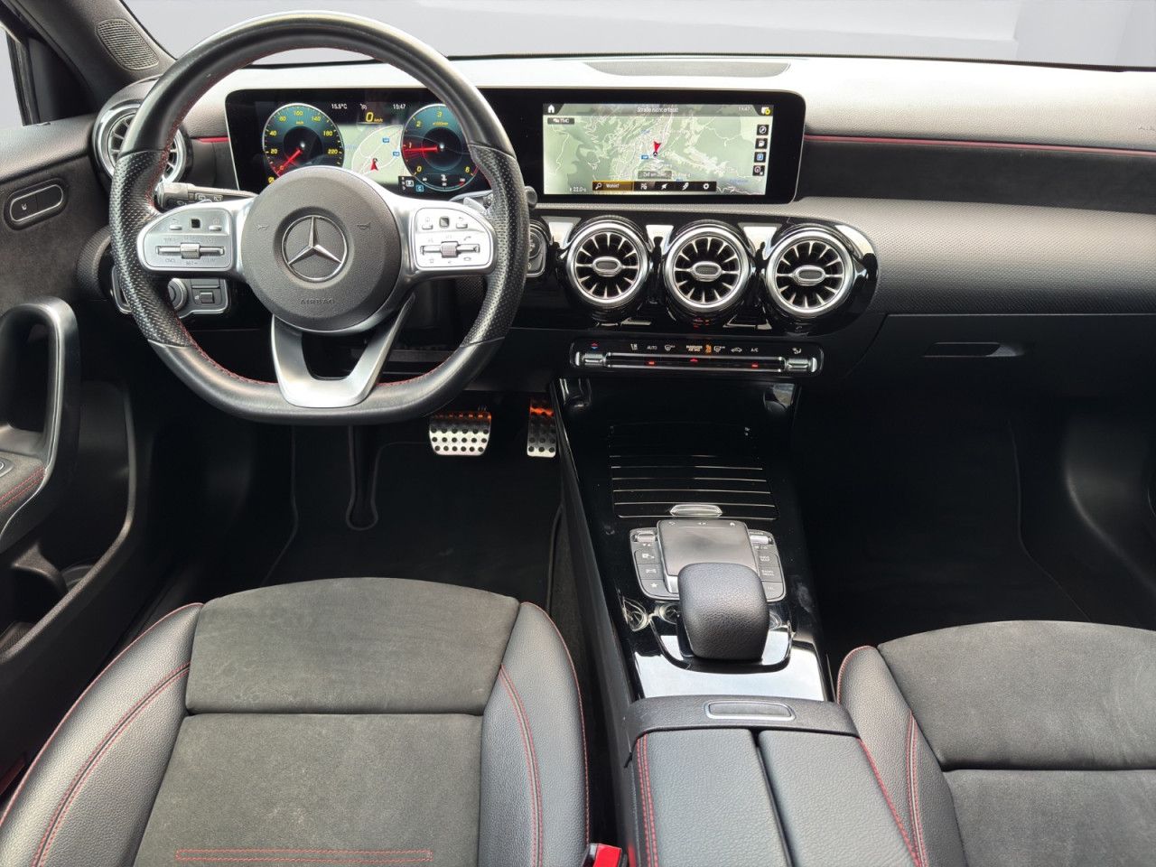 Fahrzeugbild 10 / 25