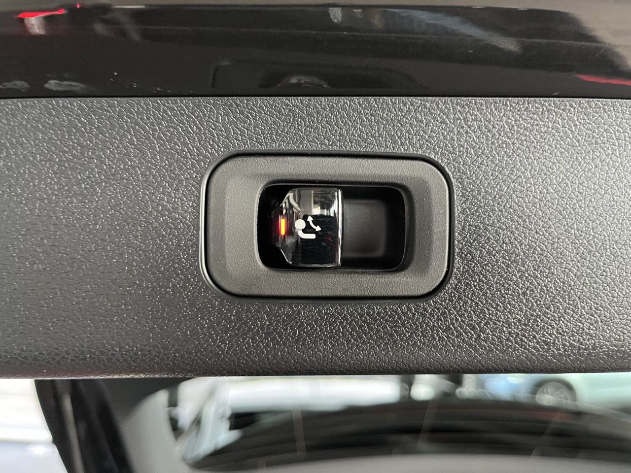 Mercedes-Benz E-Klasse – Bild 26