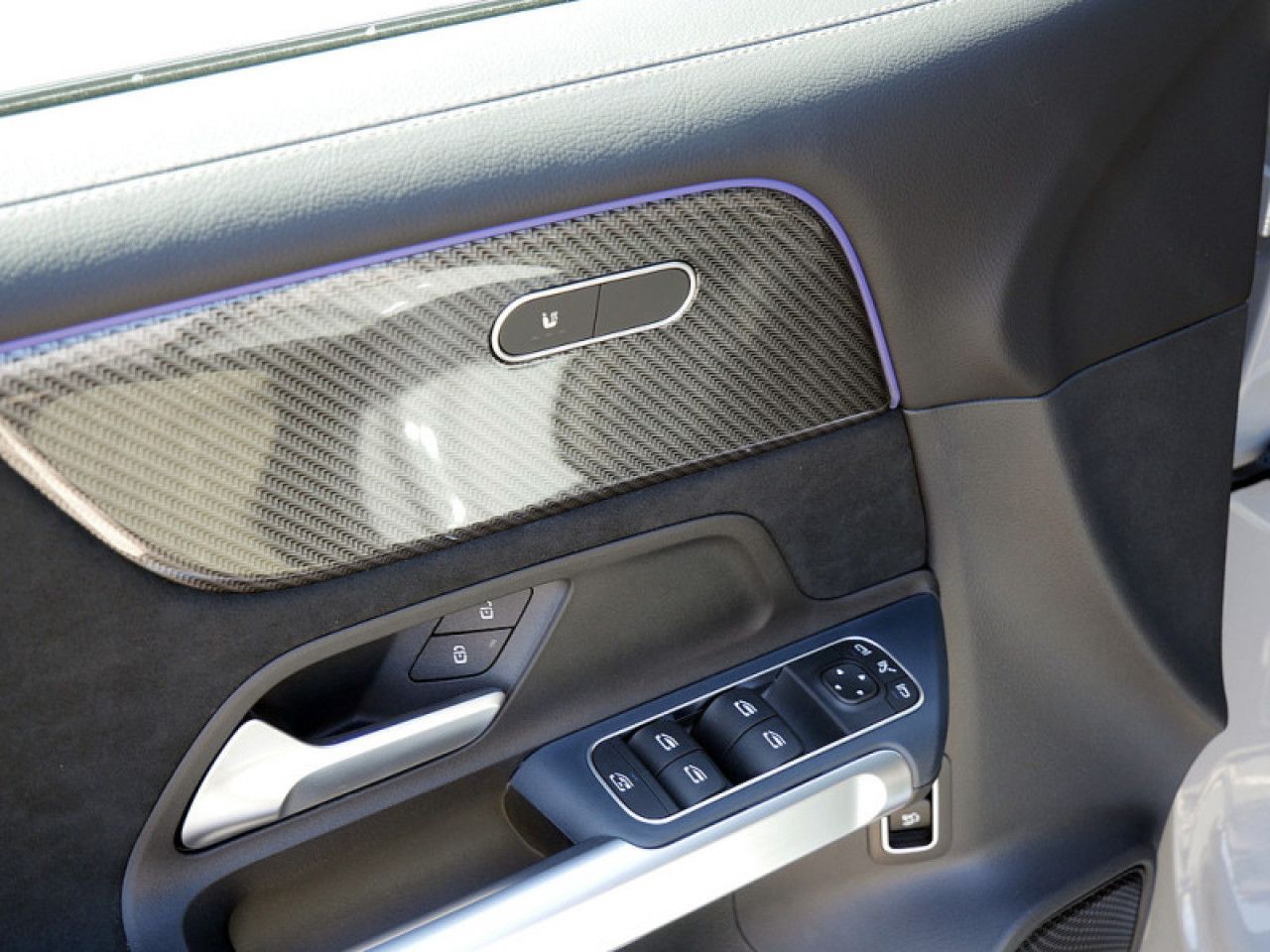 Mercedes-Benz GLB – Bild 14