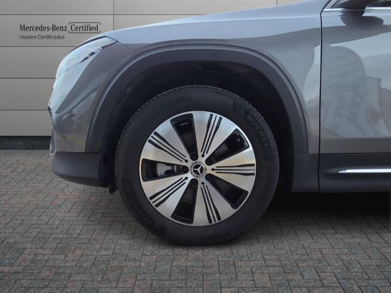 Imagem do ve&iacute;culo 5 / 20