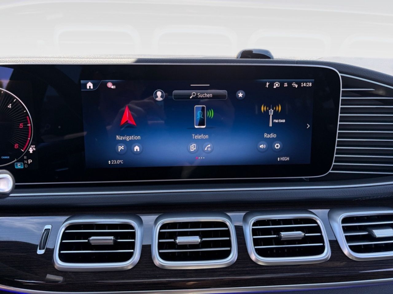 Mercedes-Benz GLS – Bild 12