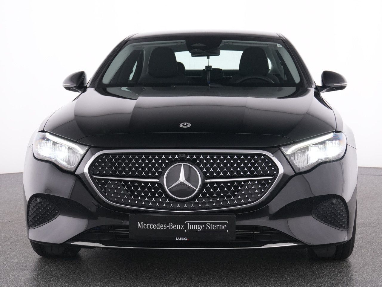 Mercedes-Benz E-Klasse – Bild 14