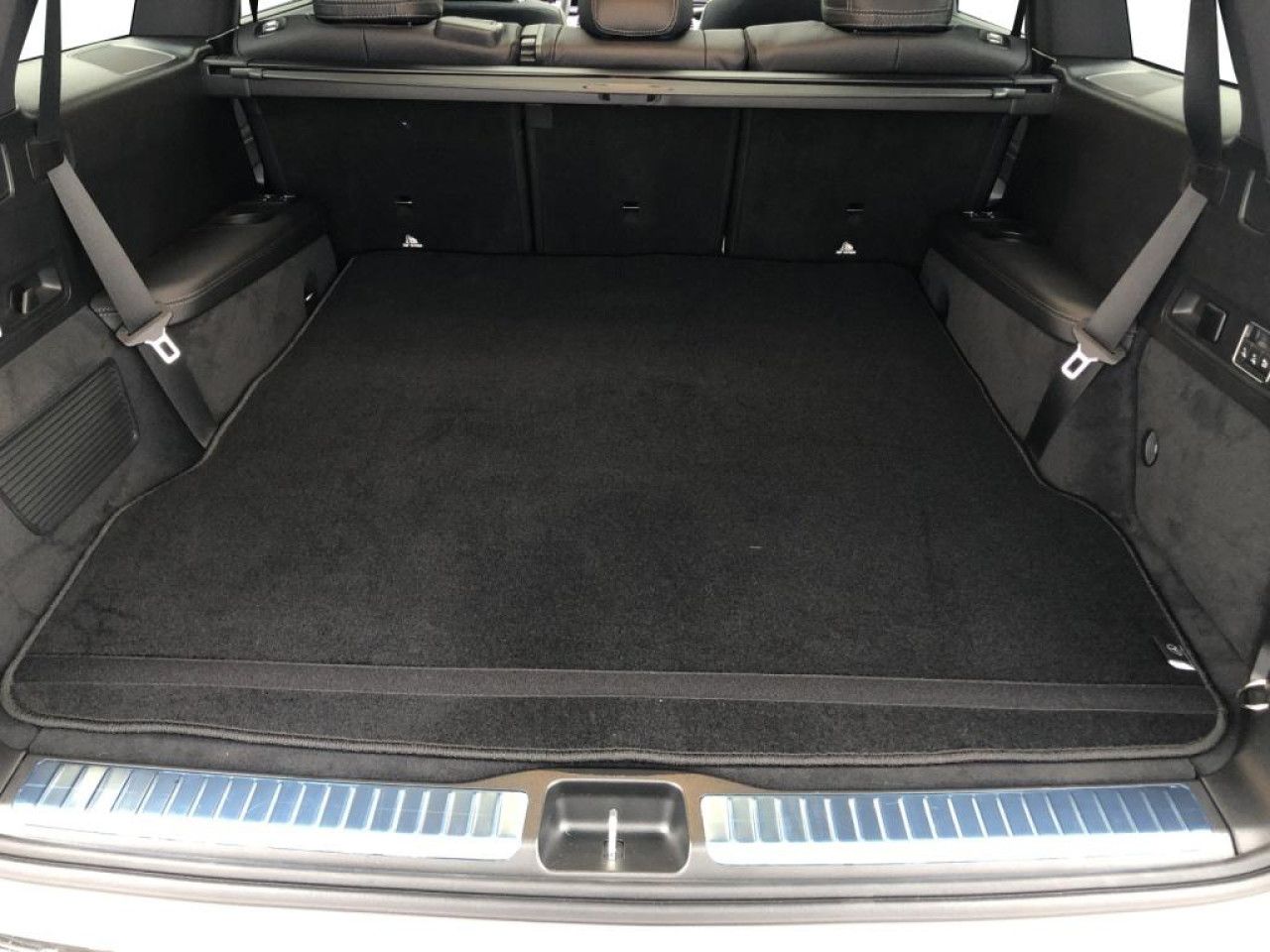 Mercedes-Benz GLS – Bild 12