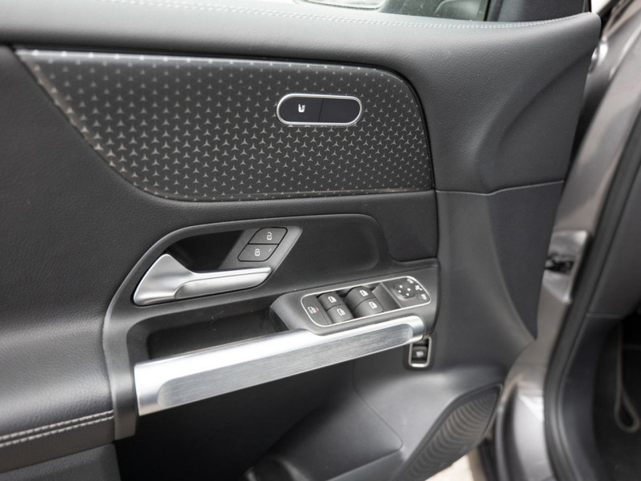 Mercedes-Benz GLB – Bild 21