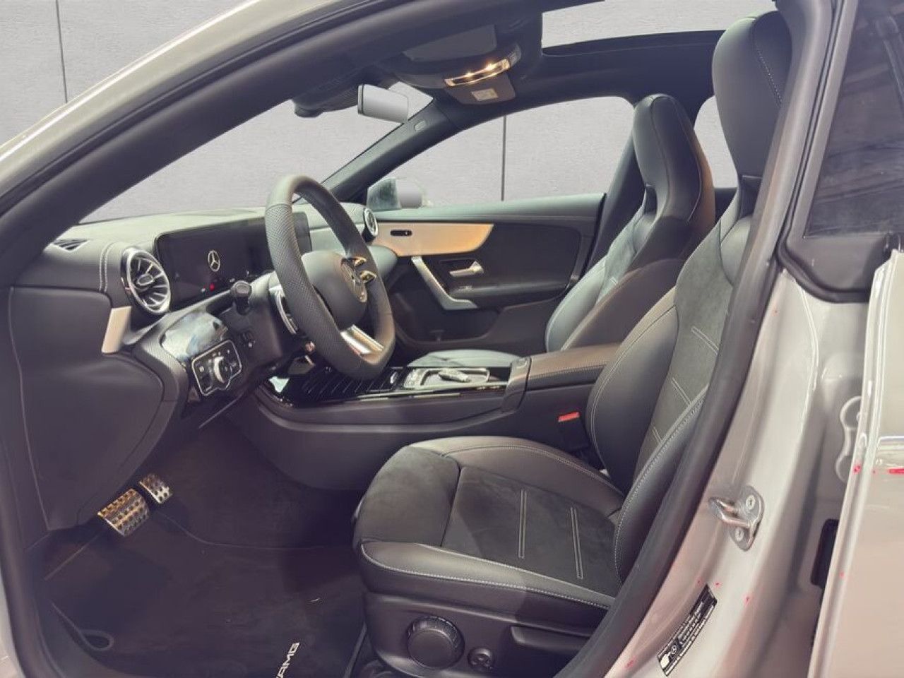 Fahrzeugbild 10 / 25