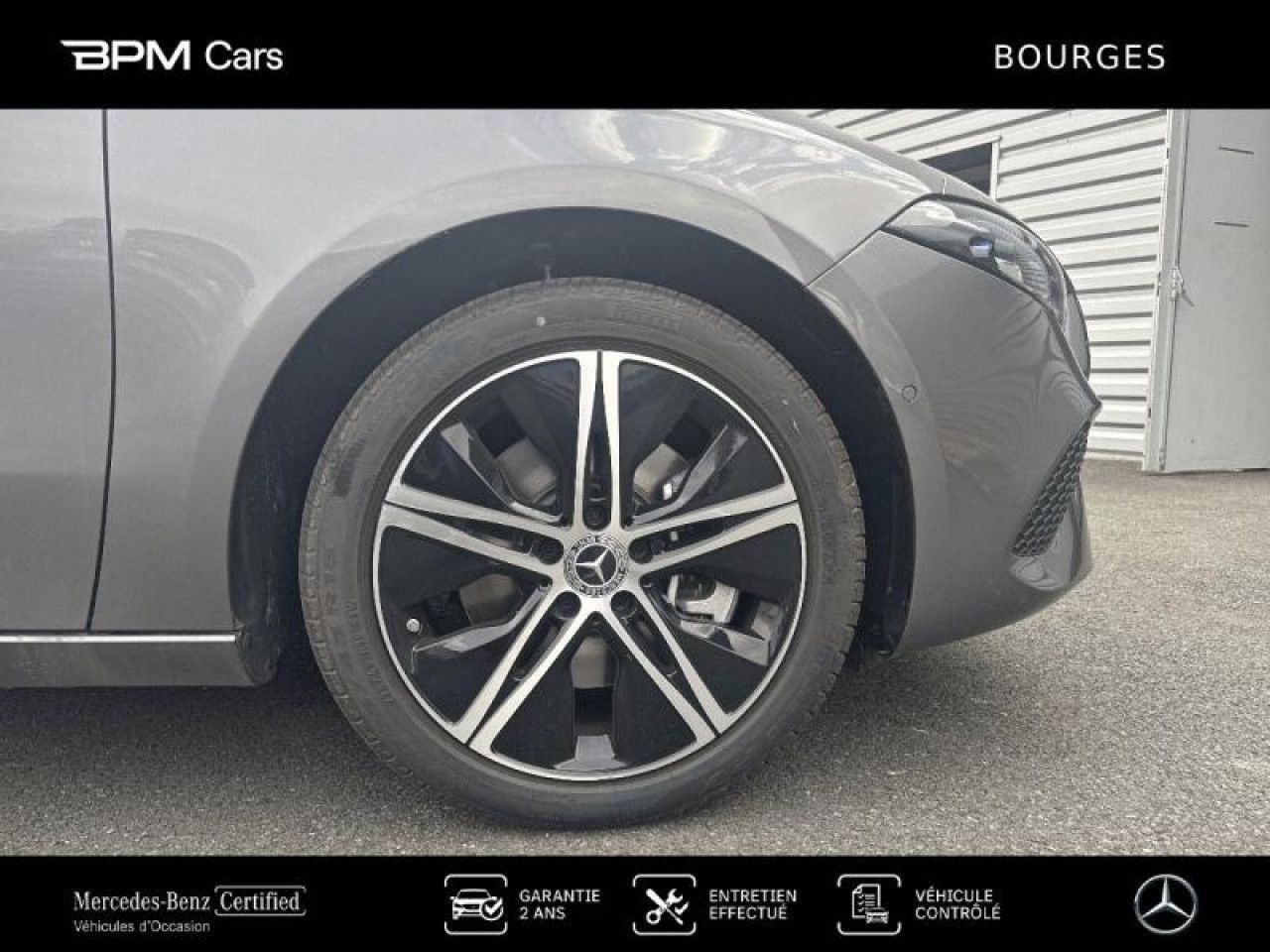 Photo du v&eacute;hicule 12 / 18