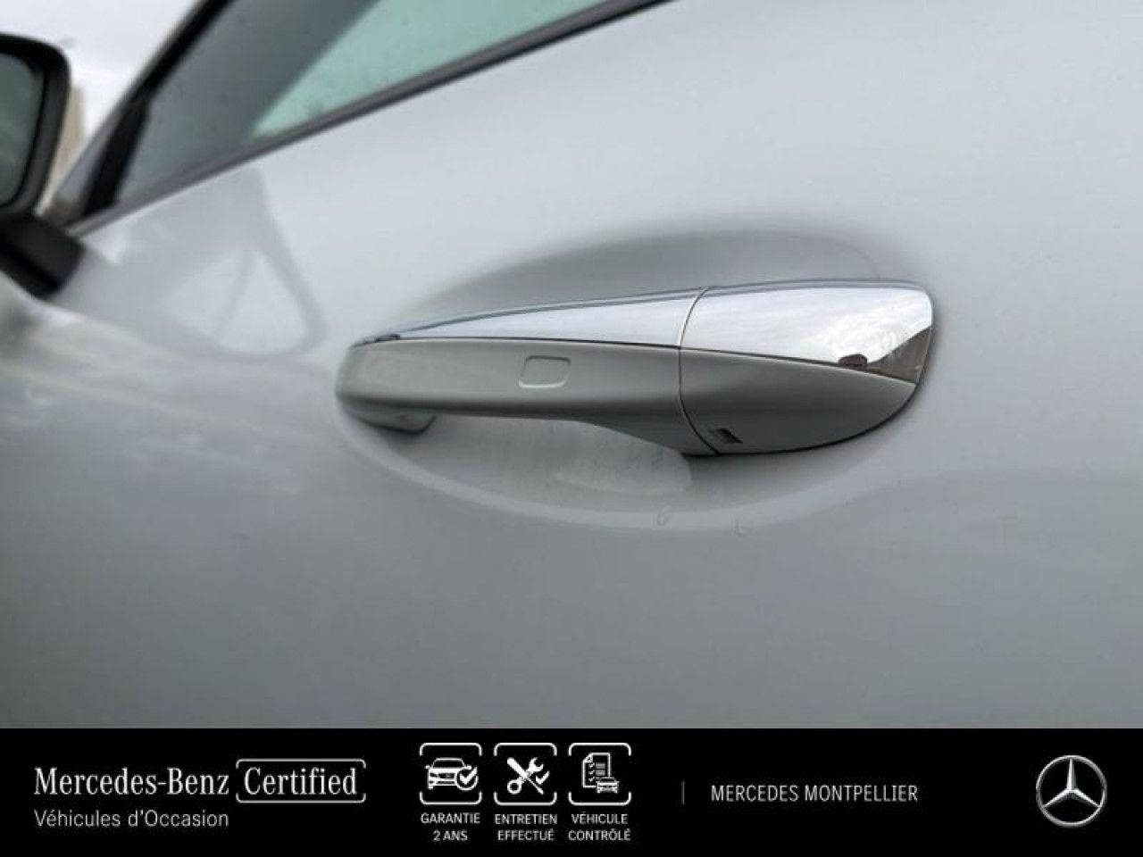 Photo du v&eacute;hicule 17 / 18