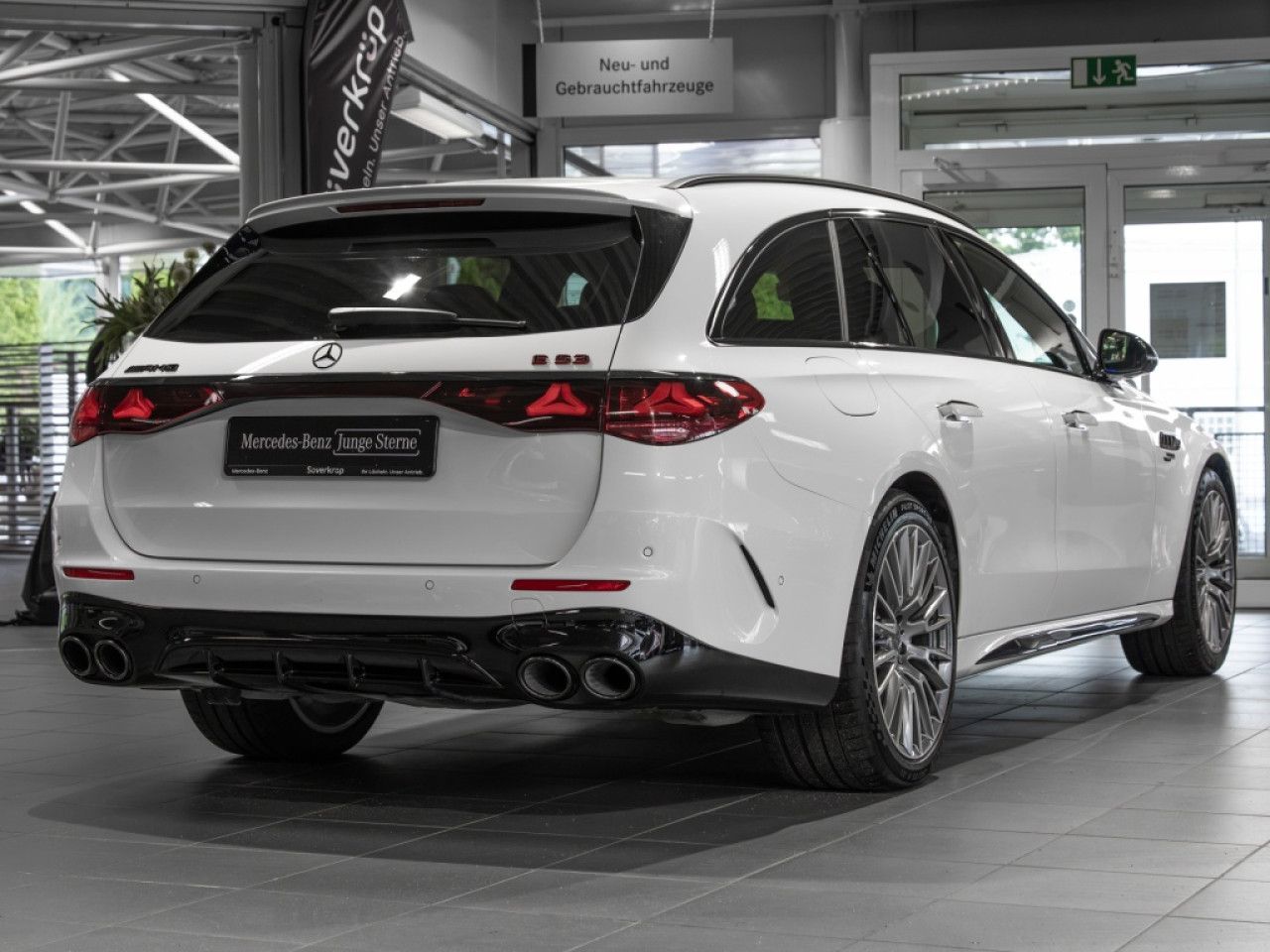Mercedes-Benz E-Klasse – Bild 3