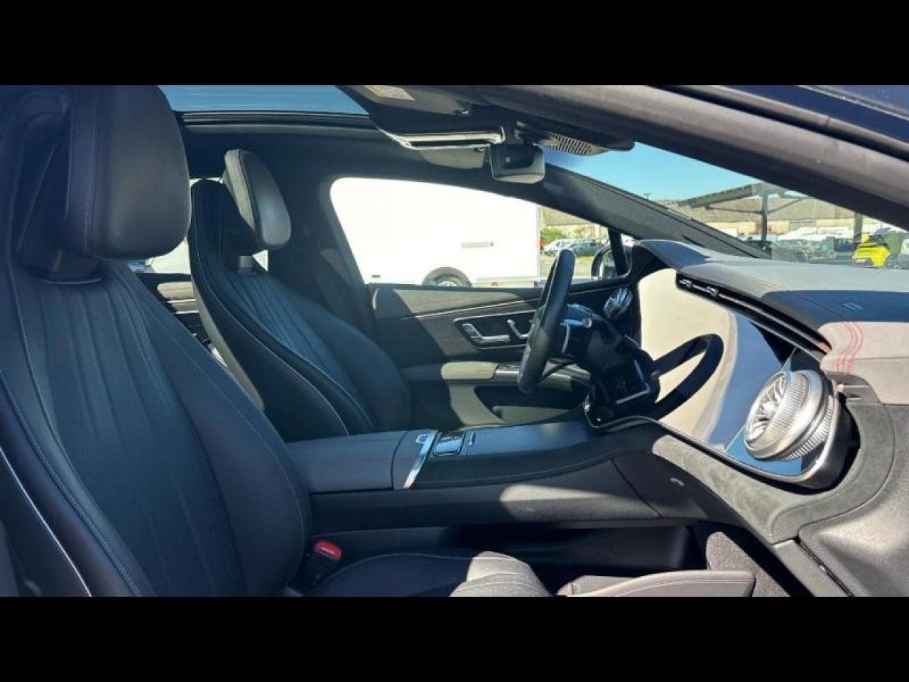 Photo du v&eacute;hicule 11 / 18