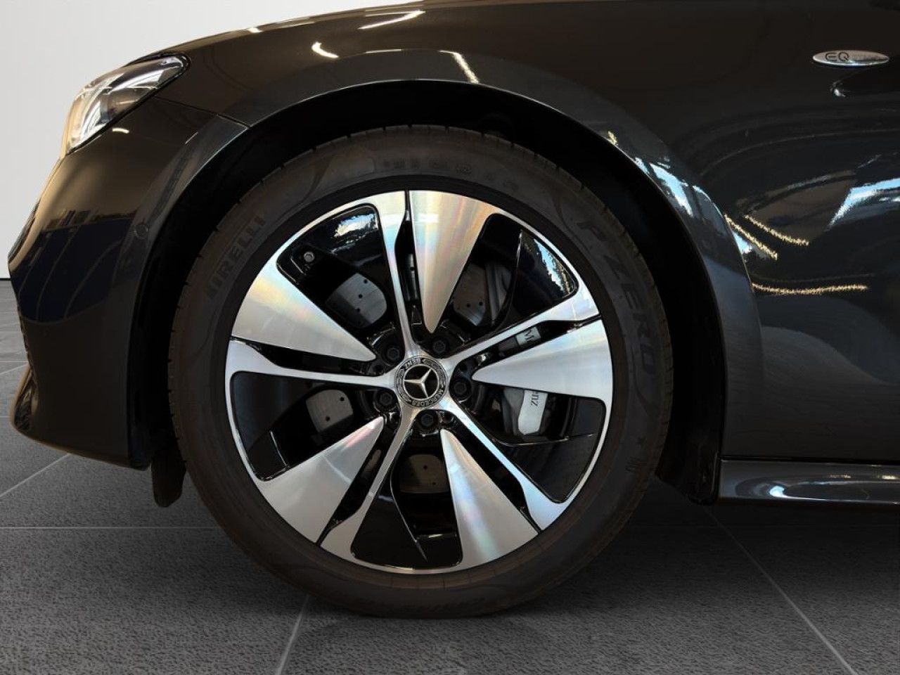 Mercedes-Benz E-Klasse – Bild 19