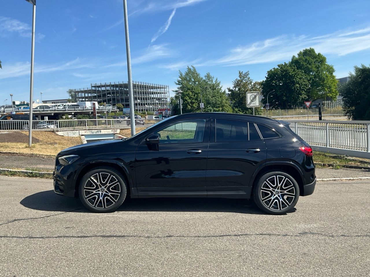 Mercedes-Benz GLA – Bild 2