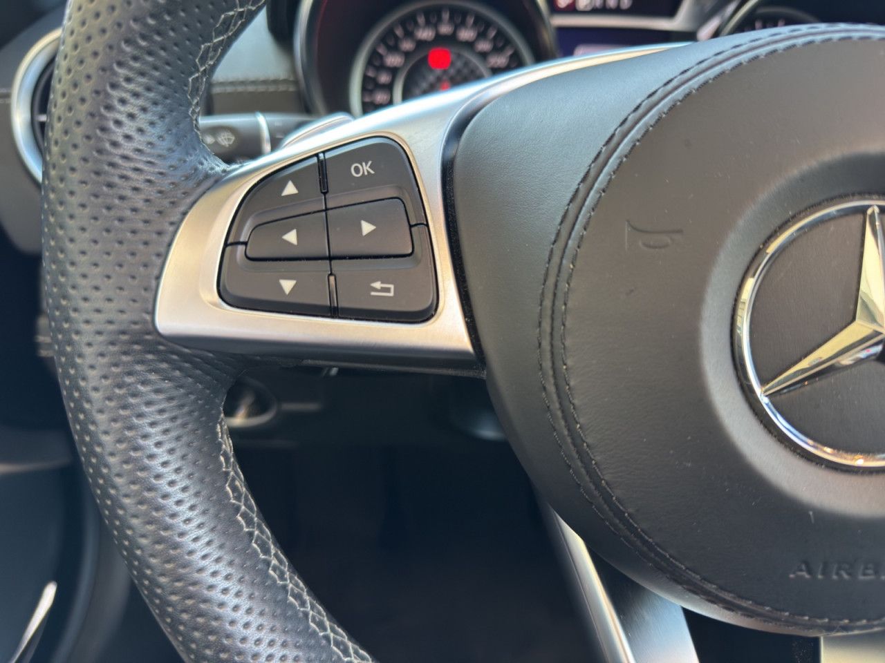 Fahrzeugbild 12 / 24