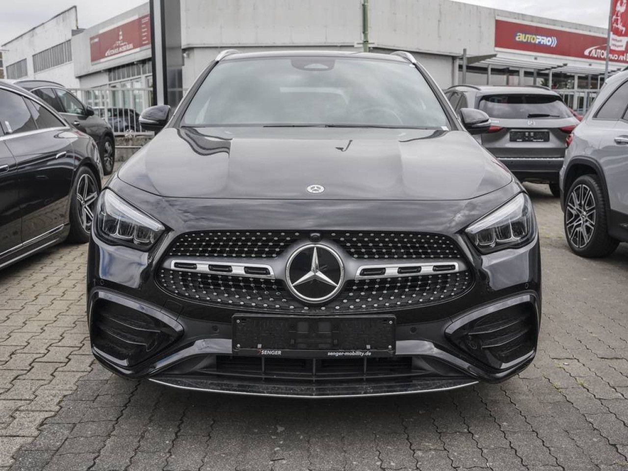 Mercedes-Benz GLA – Bild 2