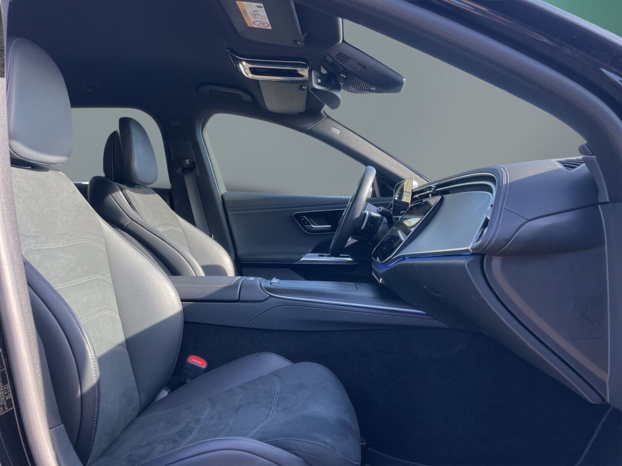 Mercedes-Benz E-Klasse – Bild 17