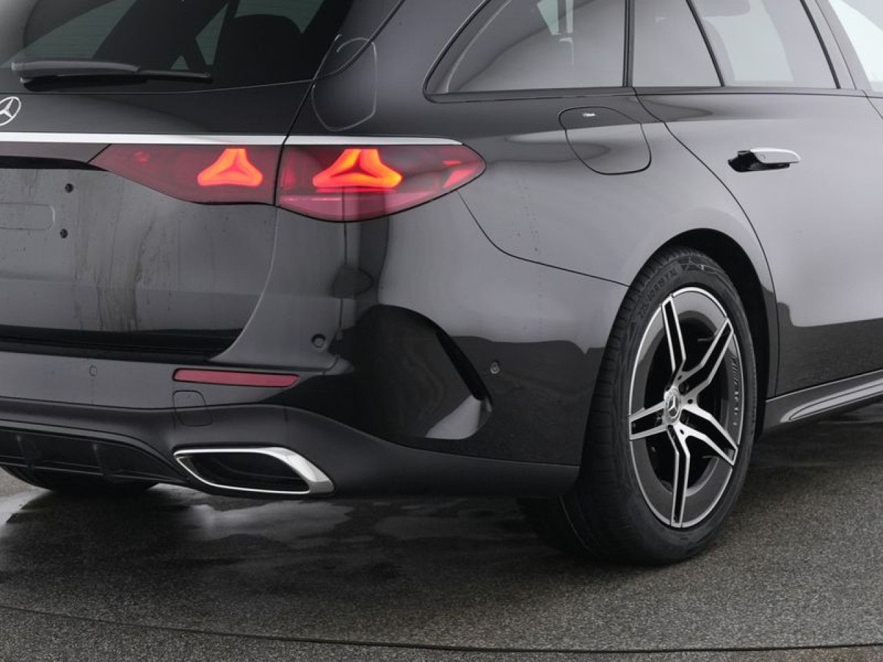 Mercedes-Benz E-Klasse – Bild 4