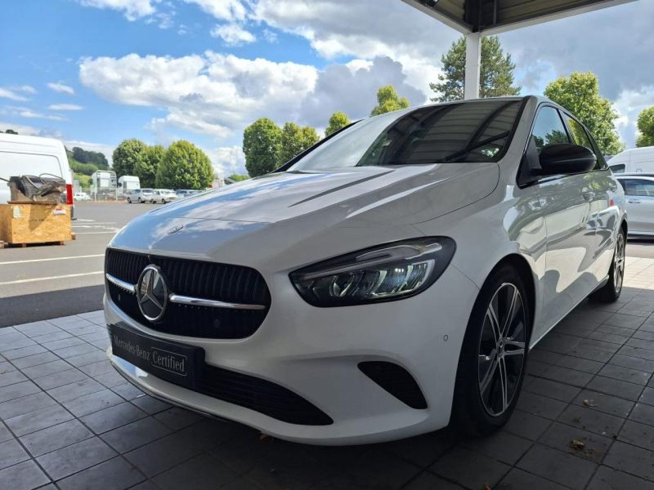 Photo du v&eacute;hicule 5 / 18