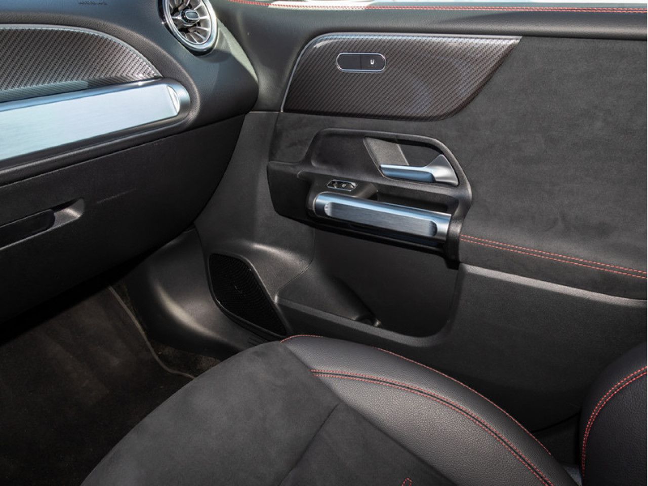Mercedes-Benz GLB – Bild 17