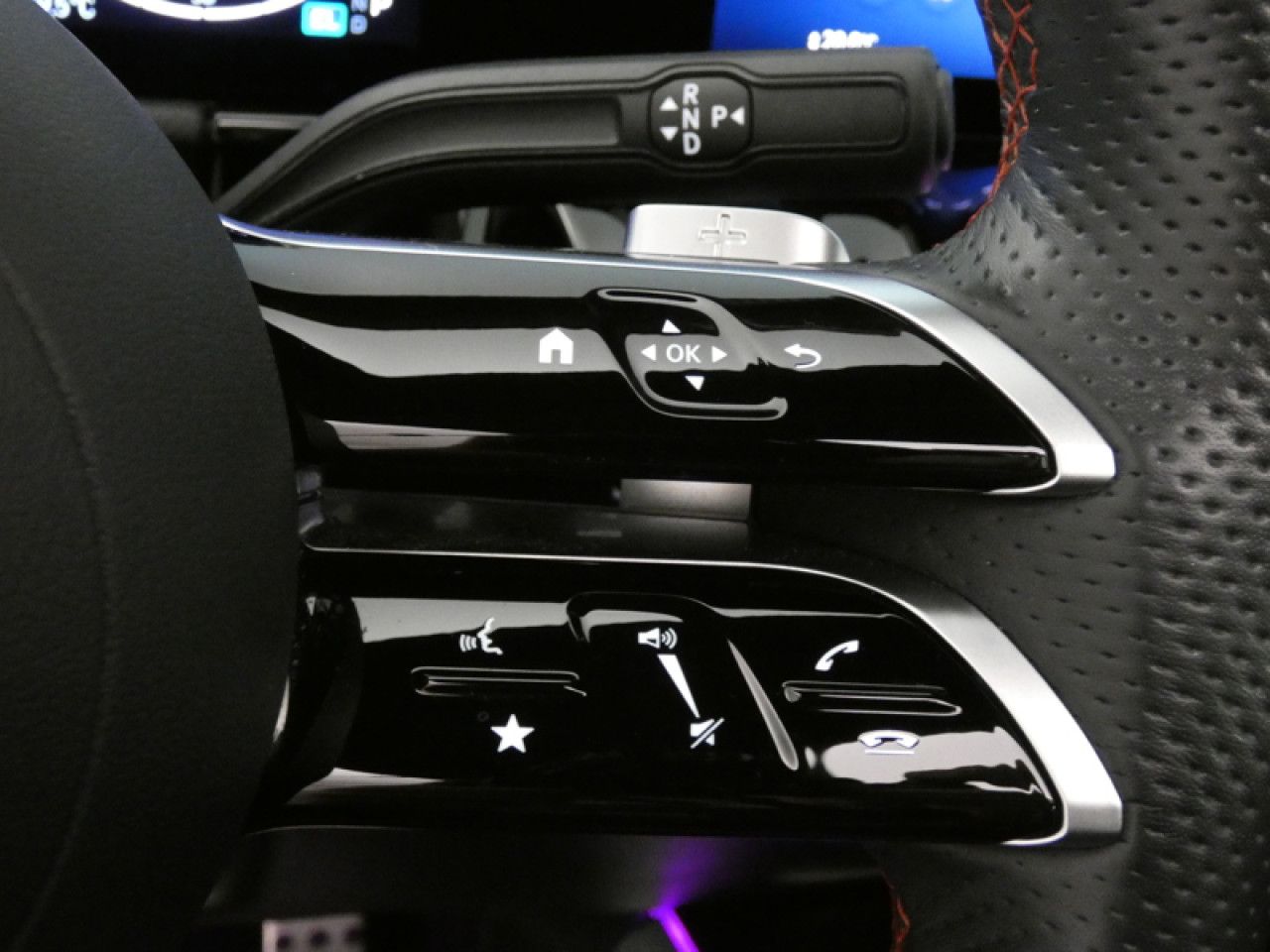 Photo du v&eacute;hicule 15 / 18