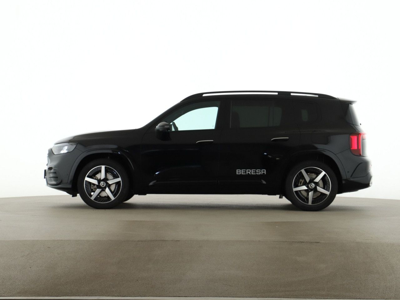 Mercedes-Benz GLB – Bild 3
