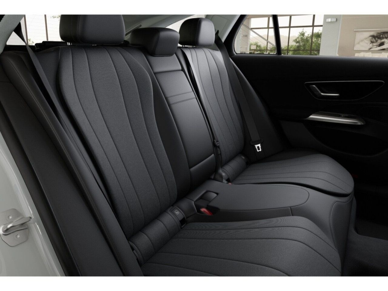 Mercedes-Benz E-Klasse – Bild 9