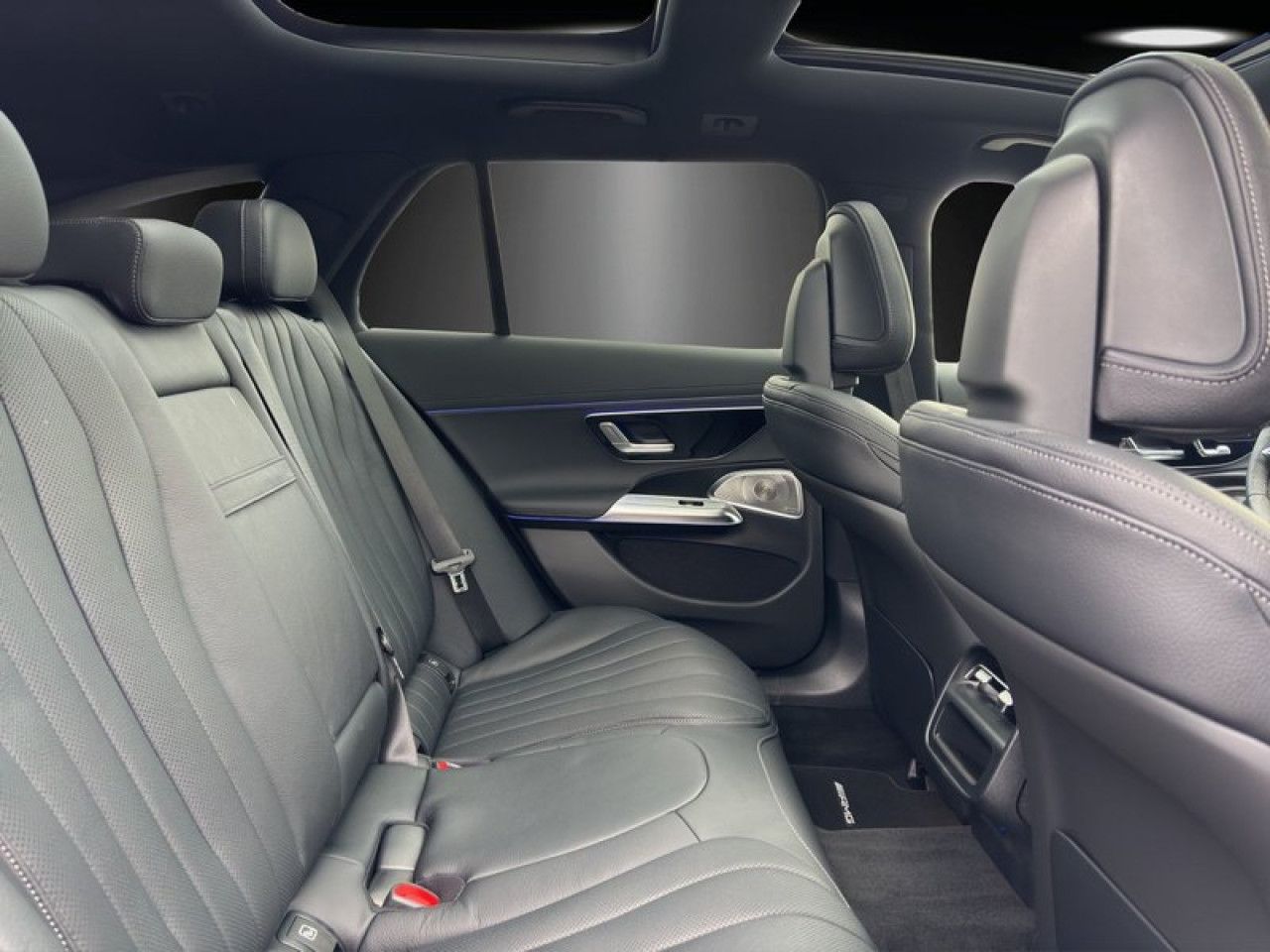 Mercedes-Benz E-Klasse – Bild 12