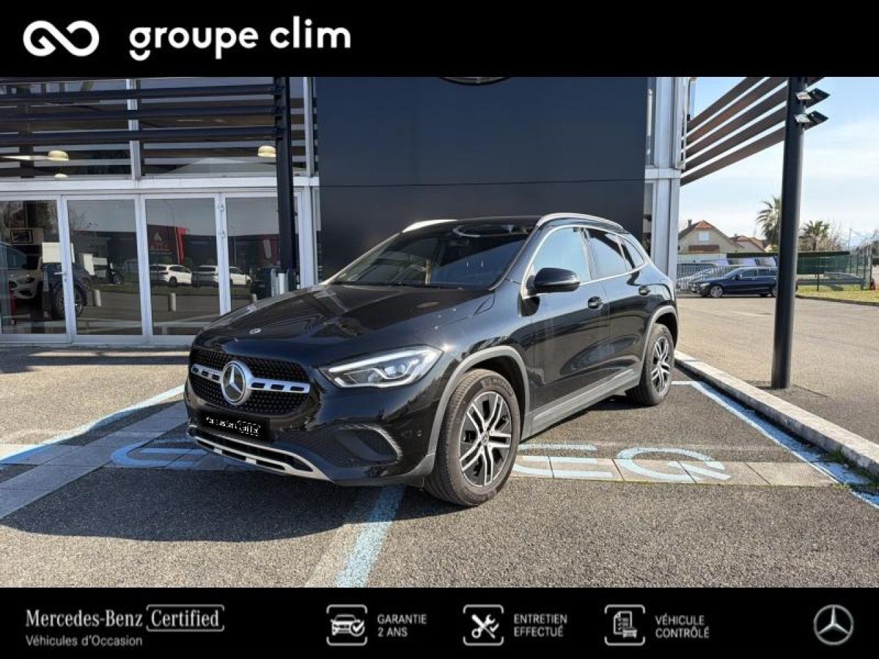 Photo du v&eacute;hicule 1 / 18