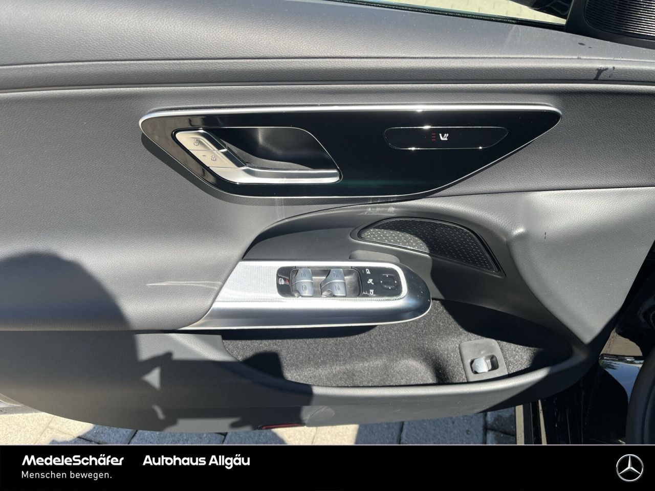 Mercedes-Benz E-Klasse – Bild 9