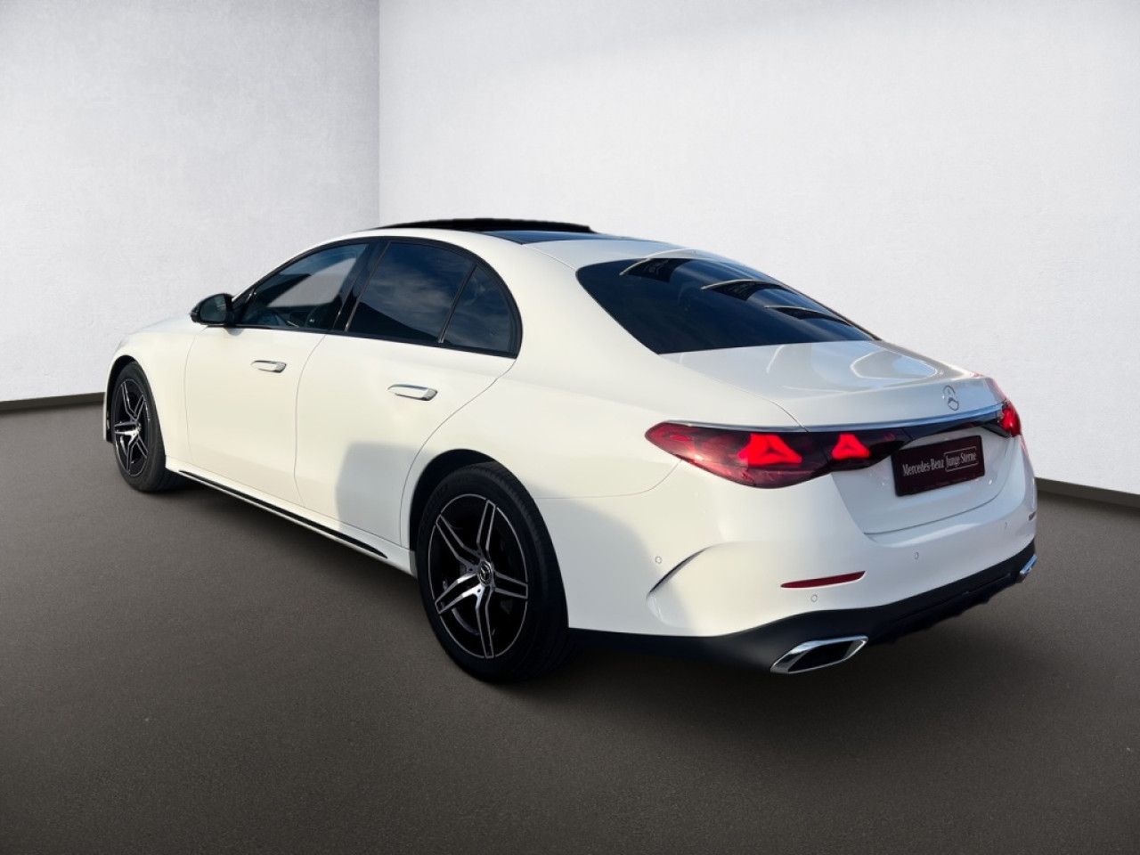 Mercedes-Benz E-Klasse – Bild 3