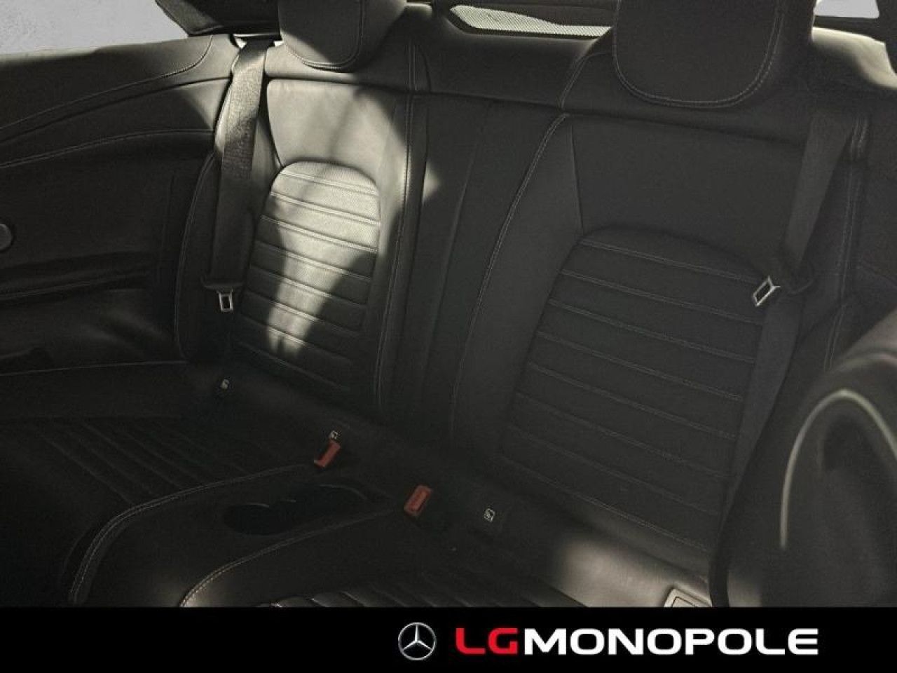 Photo du véhicule 16 / 18