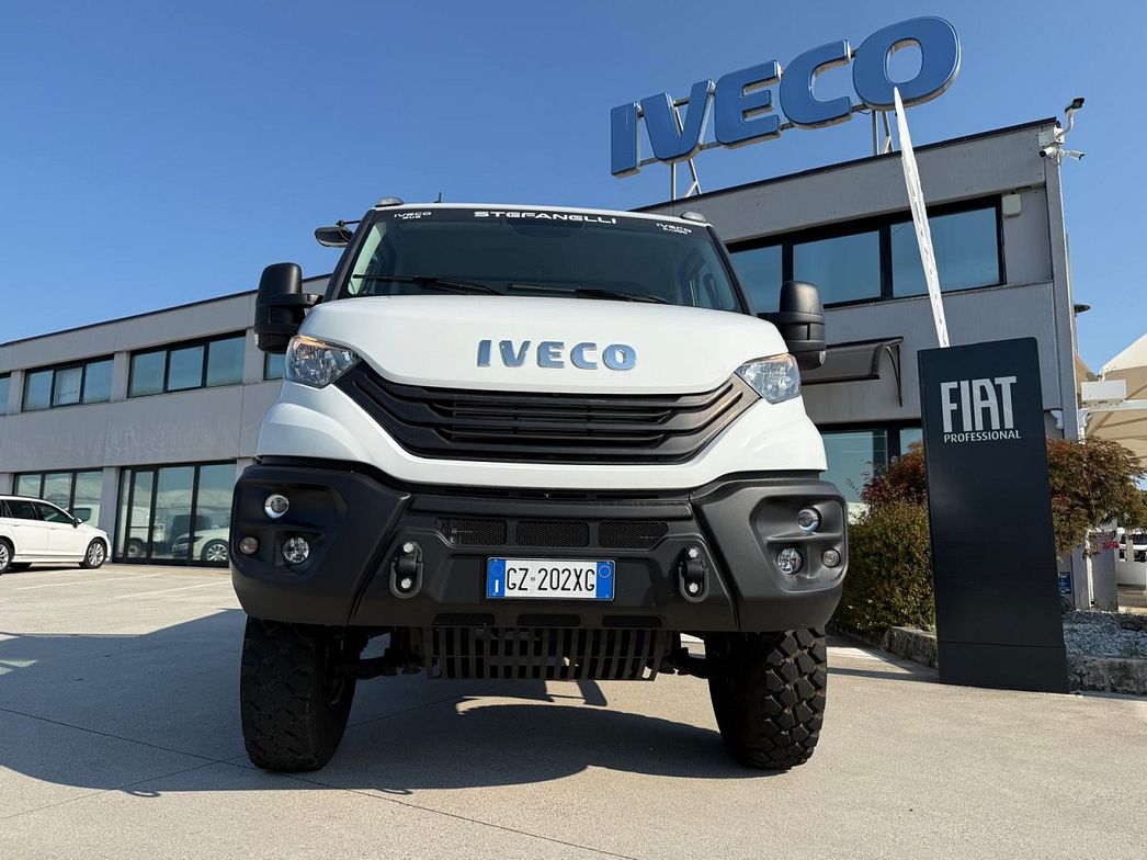 IVECO | DAILY 35S18 H 4X4 RIB. TRILATERALE